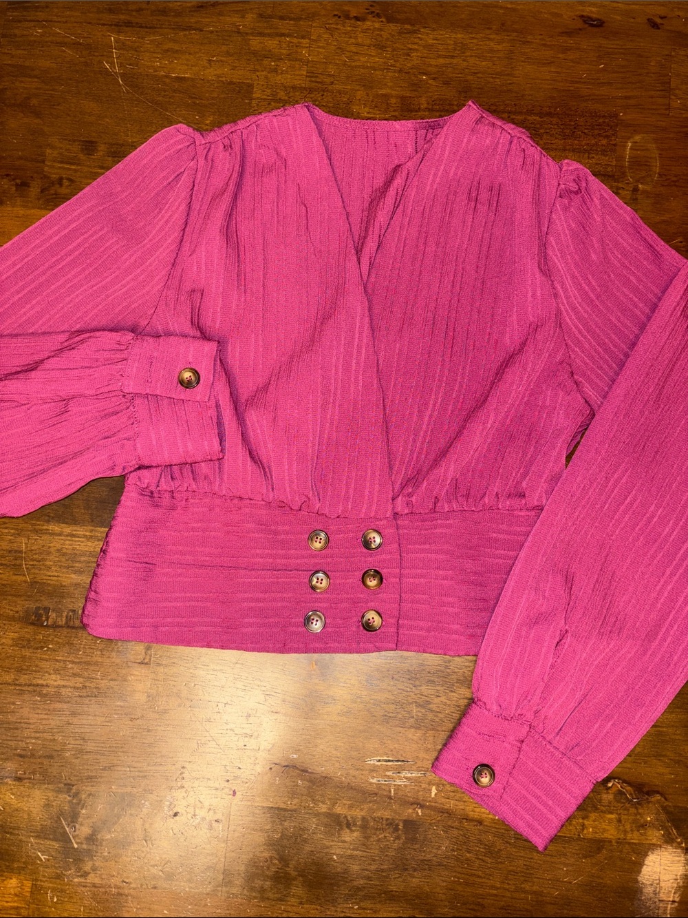 SHEIN Magenta V-Neck Button-Front Long Sleeve Crop Top